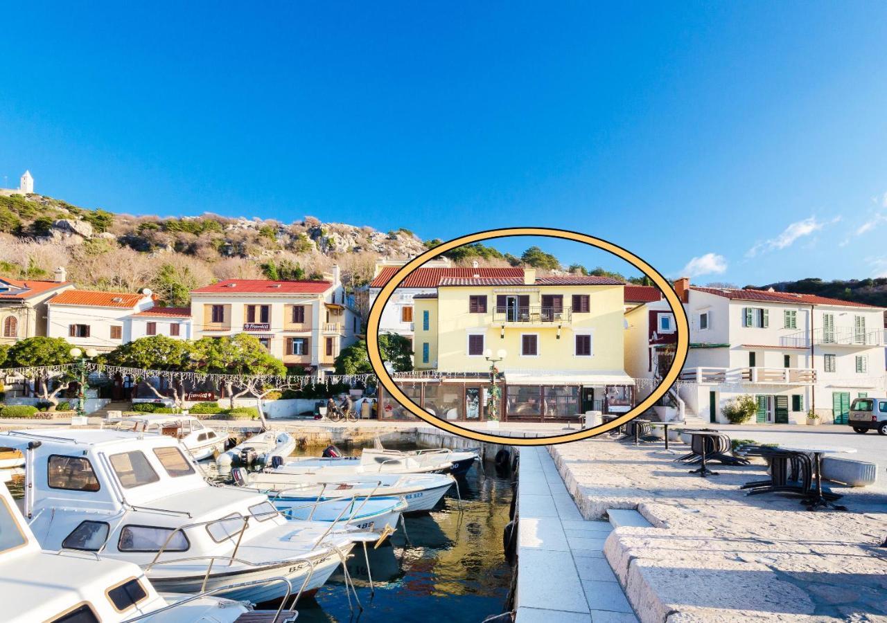 Apartment Jasna By The Sea Baška Exteriör bild